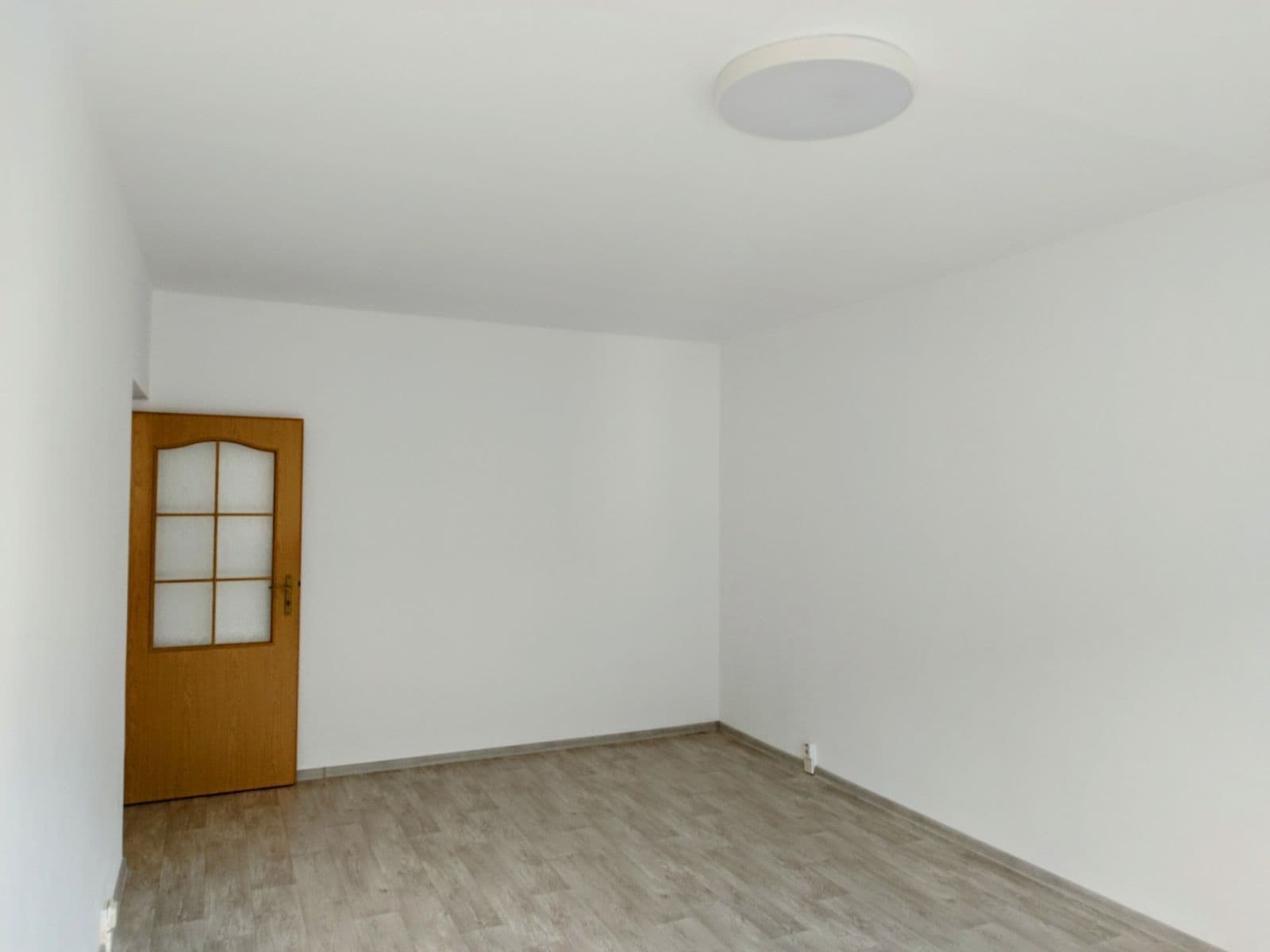 Pronájem bytu 2+1 60 m², Pod nádražím, Kraslice, Karlovarský kraj Pronájem bytu 2+1 60 m², Pod nádražím, Kraslice, Karlovarský kraj