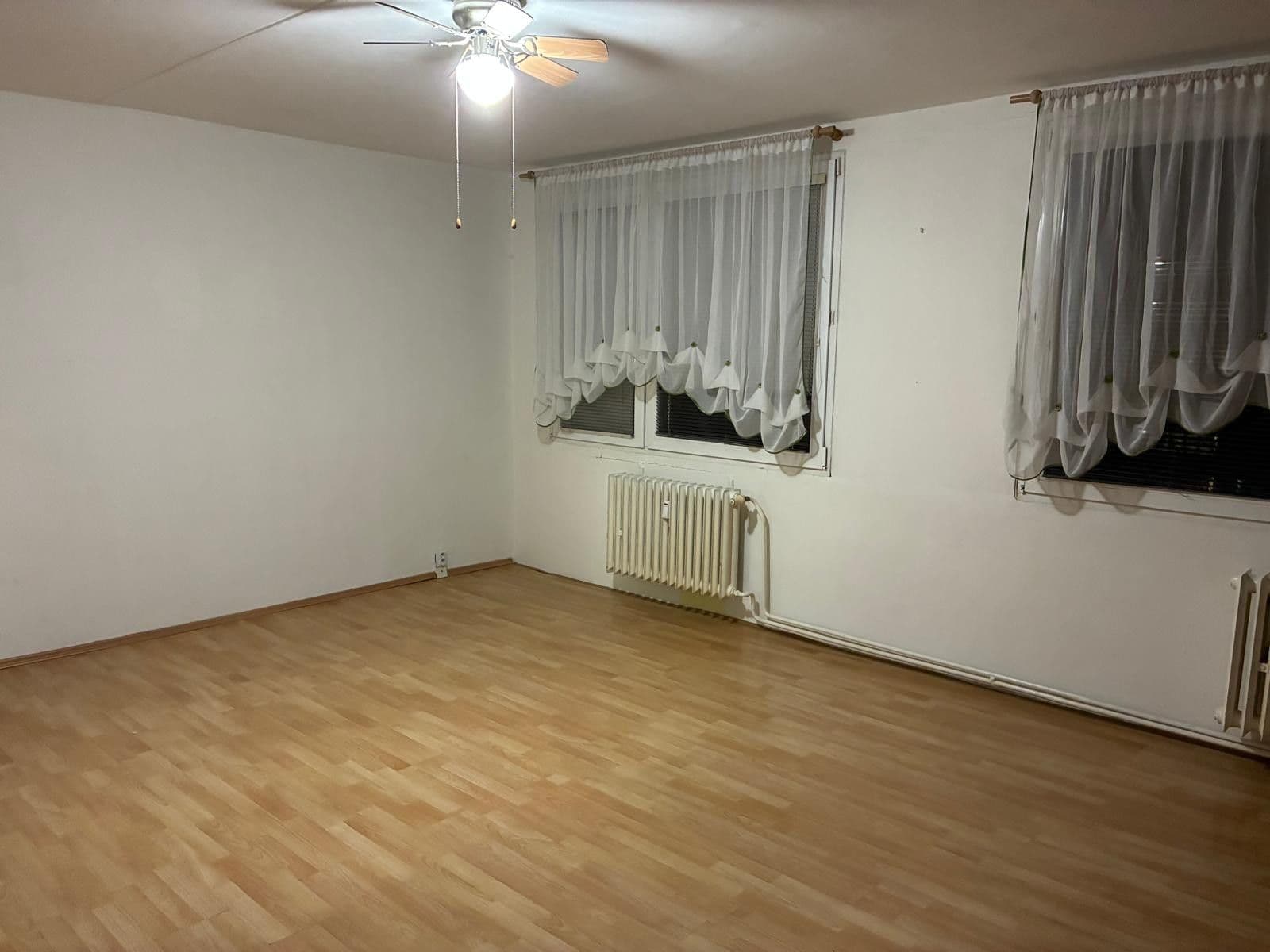 Pronájem bytu 3+1 68 m², Dürerova, Praha, Praha Pronájem bytu 3+1 68 m², Dürerova, Praha, Praha