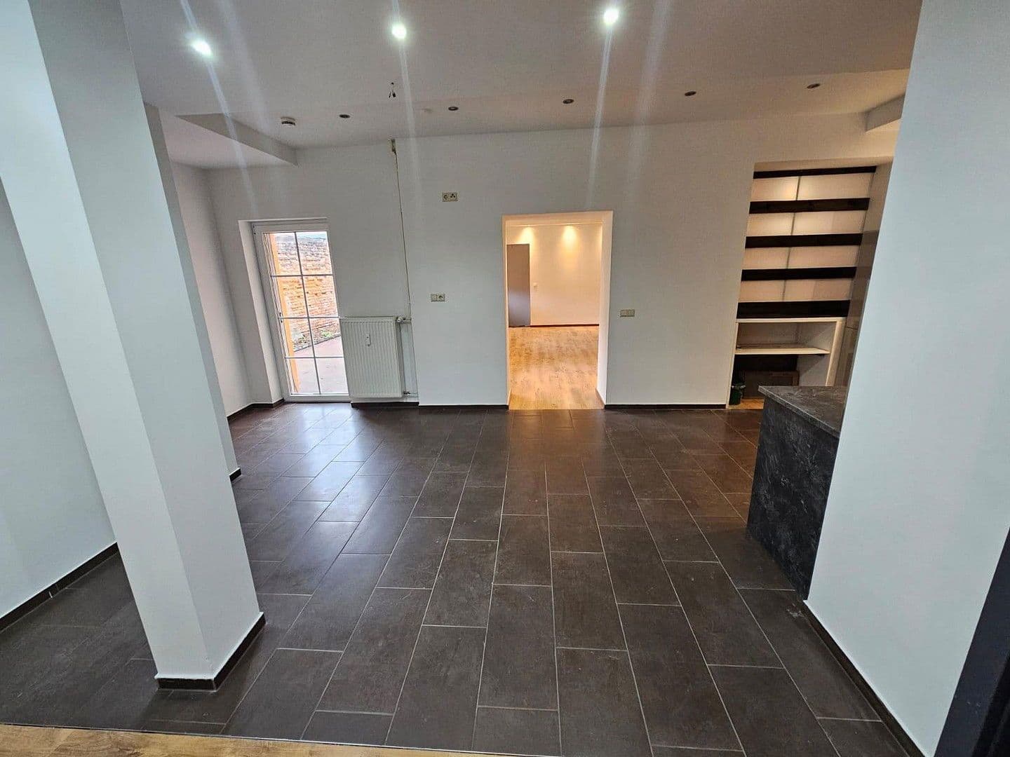 Pronájem bytu 4+1 107 m², Sielower Str. 55, Cottbus, Braniborsko Pronájem bytu 4+1 107 m², Sielower Str. 55, Cottbus, Braniborsko