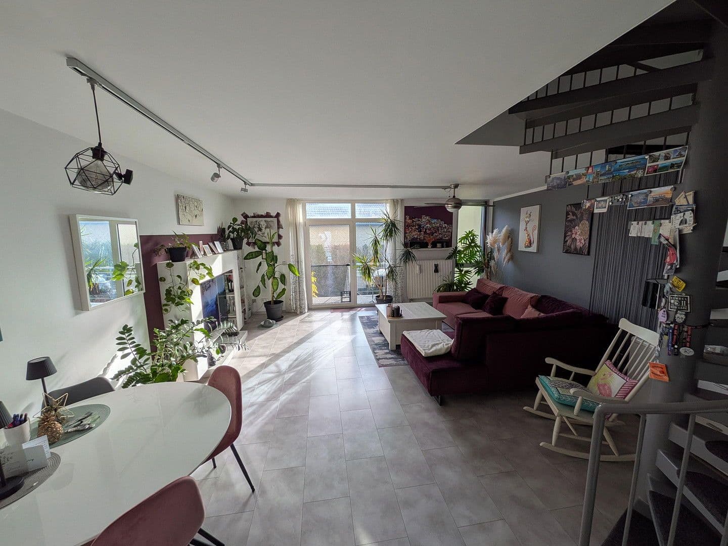 Prodej bytu 3+1 90 m², Alte Bergstraße 79, Alsbach-Hähnlein, Hessen Prodej bytu 3+1 90 m², Alte Bergstraße 79, Alsbach-Hähnlein, Hessen