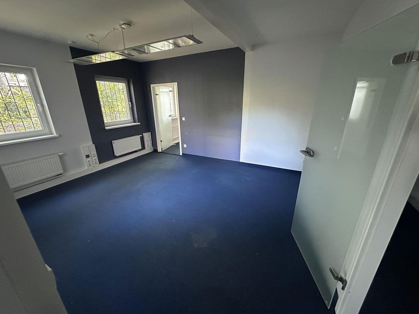 Pronájem kanceláře 433 m², Maximiliankorso 63, Berlin, Berlín Pronájem kanceláře 433 m², Maximiliankorso 63, Berlin, Berlín