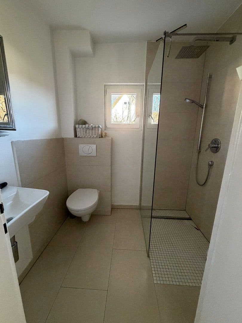 Prodej domu 170 m², pozemek 933 m², Wörthsee, Bavorsko Prodej domu 170 m², pozemek 933 m², Wörthsee, Bavorsko