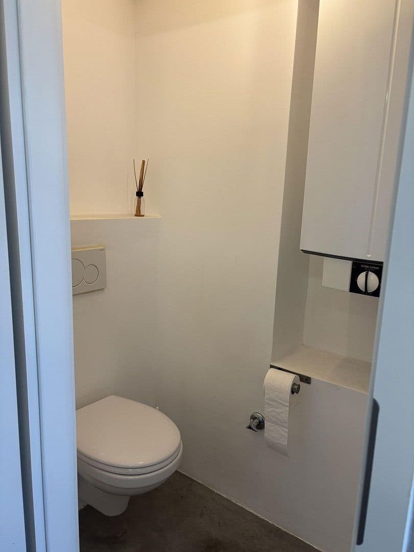 Pronájem bytu 2+1 72 m², Baubergerstraße 5, München, Bavorsko Pronájem bytu 2+1 72 m², Baubergerstraße 5, München, Bavorsko