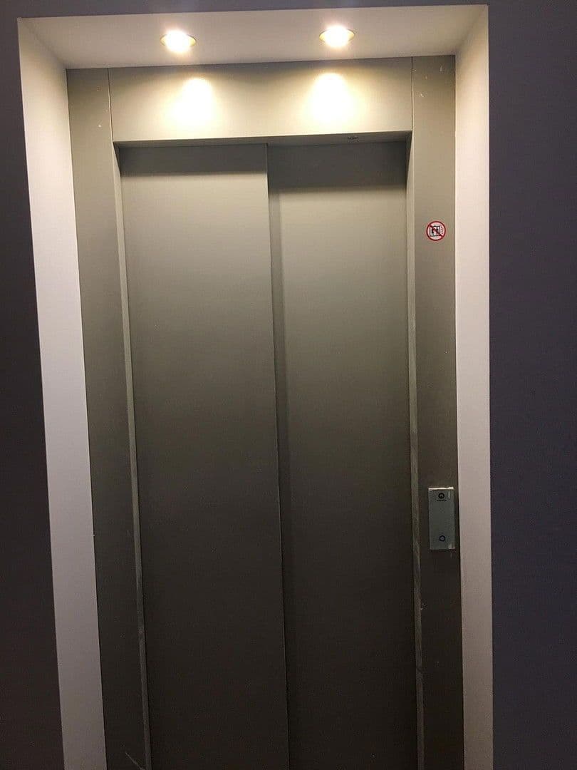 Pronájem bytu 2+1 77 m², Leipzig, Sasko Pronájem bytu 2+1 77 m², Leipzig, Sasko