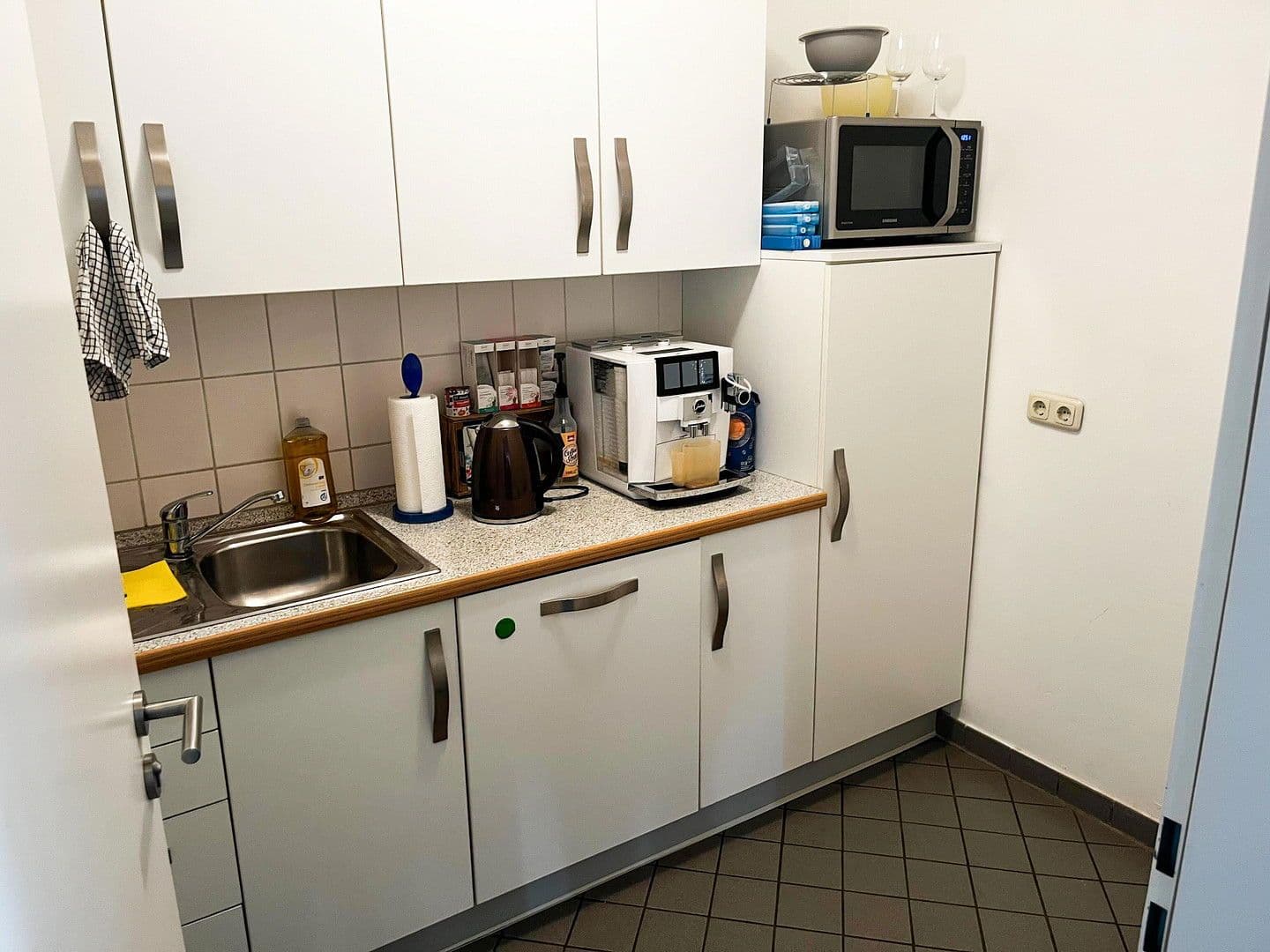 Pronájem nebytového prostoru 1.186 m², Falderbaumstraße 9 B, Kassel, Hessen Pronájem nebytového prostoru 1.186 m², Falderbaumstraße 9 B, Kassel, Hessen