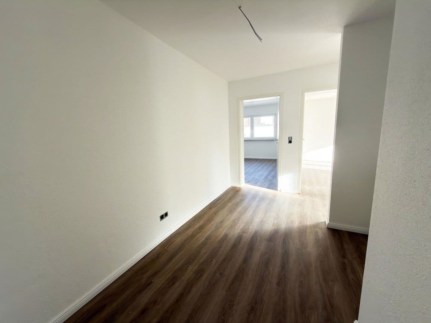 Pronájem bytu 2+1 59 m², Stuttgart, Bádensko-Württembersko Pronájem bytu 2+1 59 m², Stuttgart, Bádensko-Württembersko