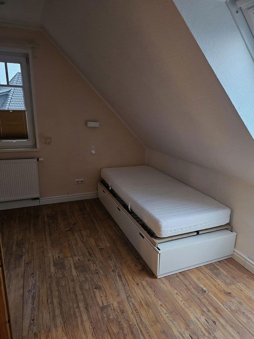 Prodej domu 210 m², pozemek 1.552 m², Neuenkirchen, Dolní Sasko Prodej domu 210 m², pozemek 1.552 m², Neuenkirchen, Dolní Sasko