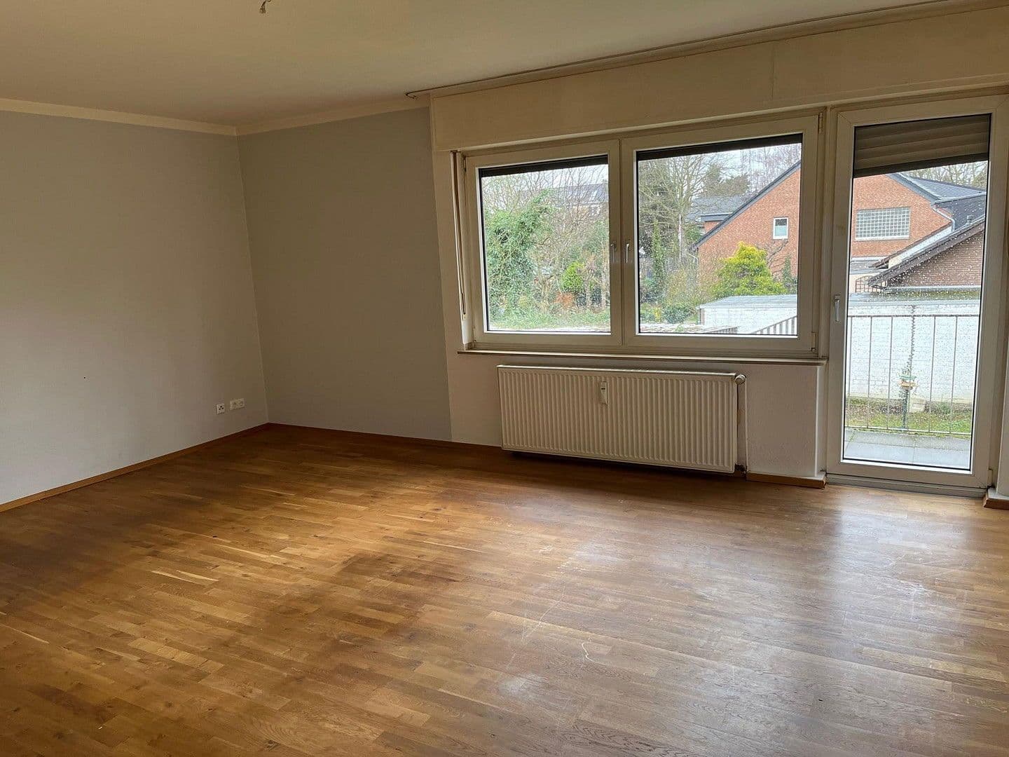 Prodej bytu 3+1 73 m², Köln, Severní Porýní-Vestfálsko Prodej bytu 3+1 73 m², Köln, Severní Porýní-Vestfálsko