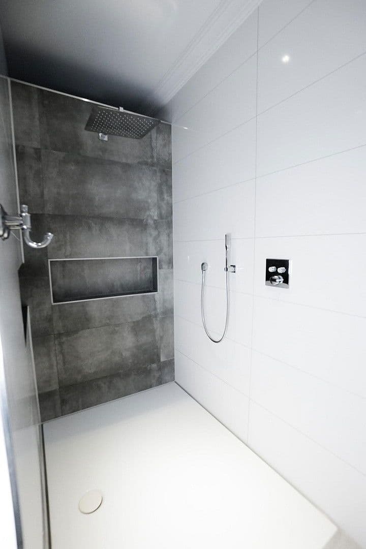 Prodej domu 280 m², pozemek 685 m², Löningen, Dolní Sasko Prodej domu 280 m², pozemek 685 m², Löningen, Dolní Sasko