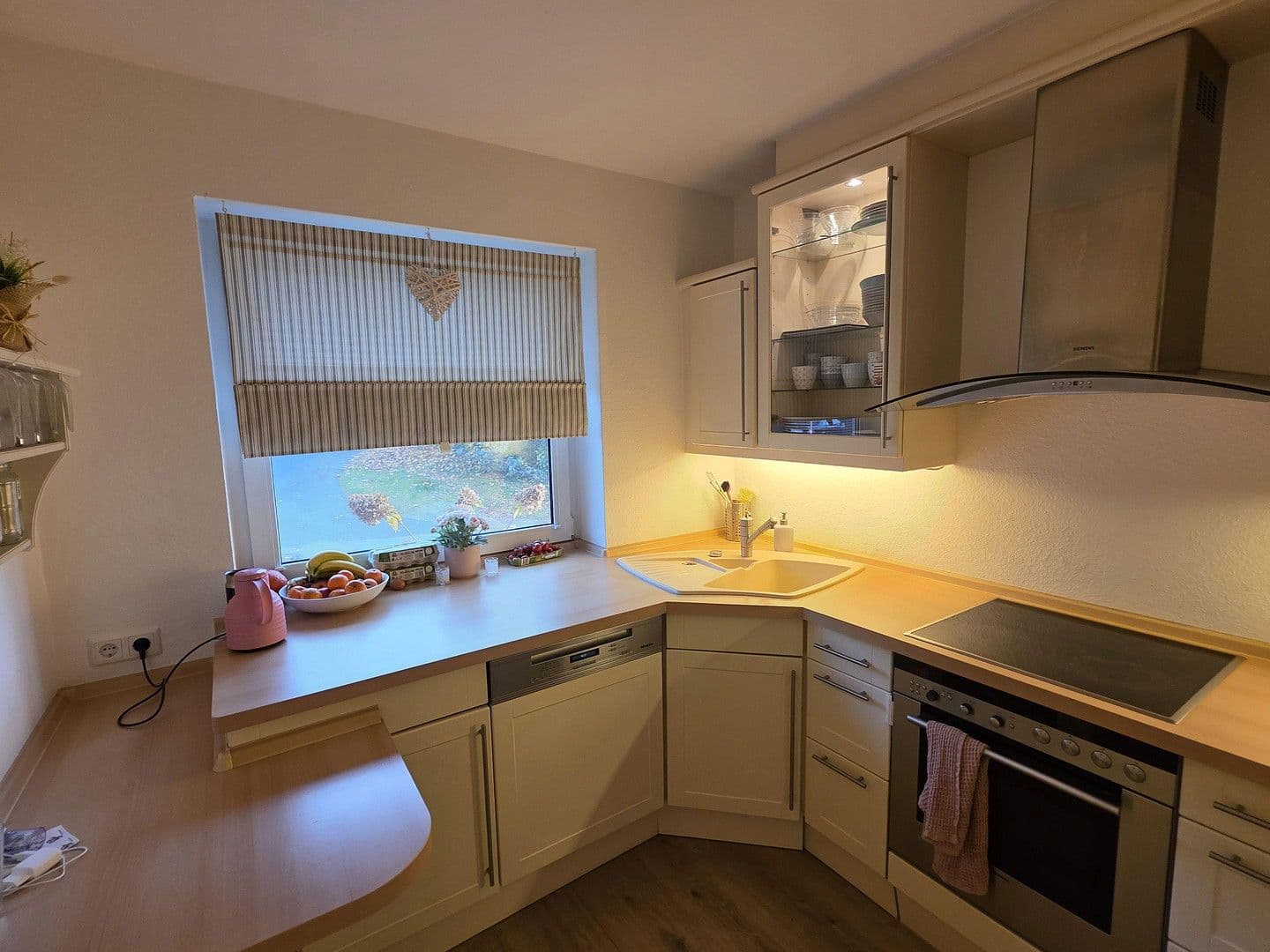 Prodej domu 100 m², pozemek 250 m², Rosengarten, Dolní Sasko Prodej domu 100 m², pozemek 250 m², Rosengarten, Dolní Sasko