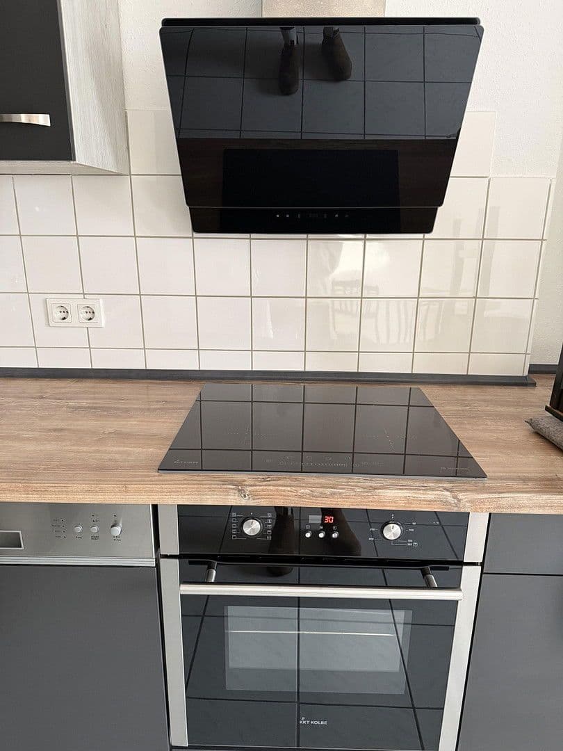 Pronájem bytu 2+kk 64 m², Erftstraße 44, Neuss, Severní Porýní-Vestfálsko Pronájem bytu 2+kk 64 m², Erftstraße 44, Neuss, Severní Porýní-Vestfálsko