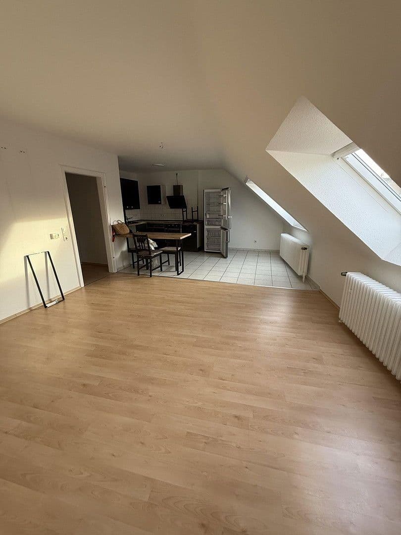 Pronájem bytu 2+kk 64 m², Erftstraße 44, Neuss, Severní Porýní-Vestfálsko Pronájem bytu 2+kk 64 m², Erftstraße 44, Neuss, Severní Porýní-Vestfálsko