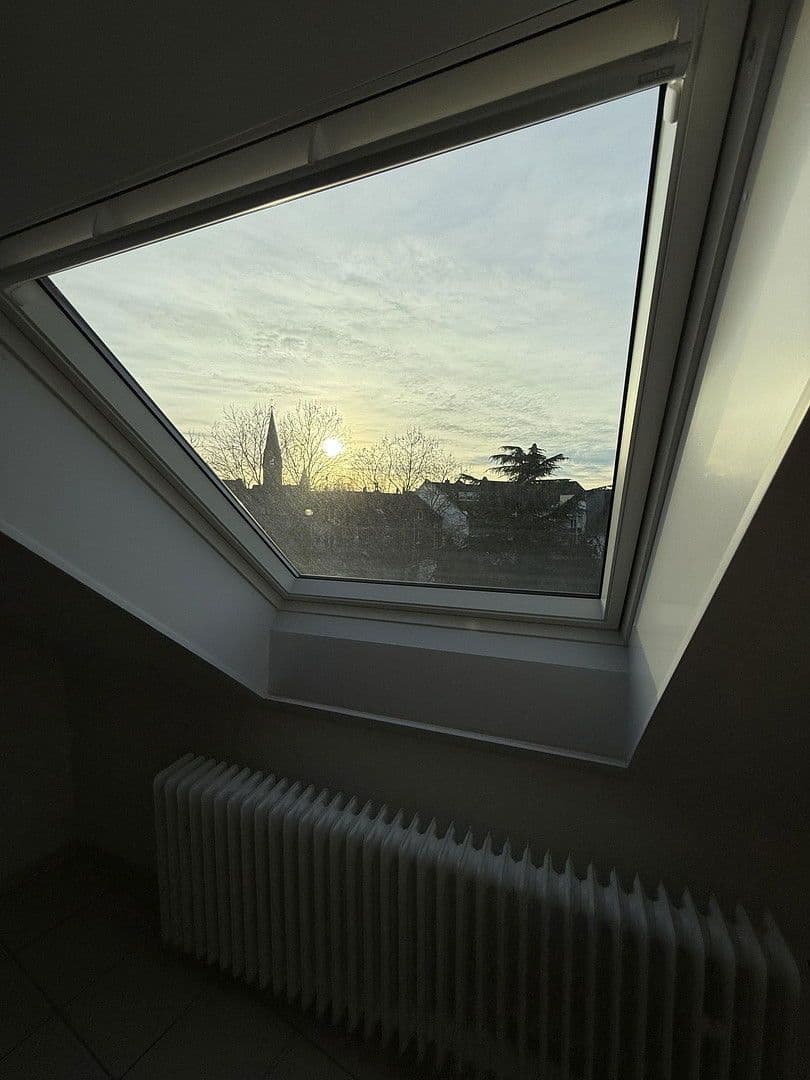 Pronájem bytu 2+kk 64 m², Erftstraße 44, Neuss, Severní Porýní-Vestfálsko Pronájem bytu 2+kk 64 m², Erftstraße 44, Neuss, Severní Porýní-Vestfálsko