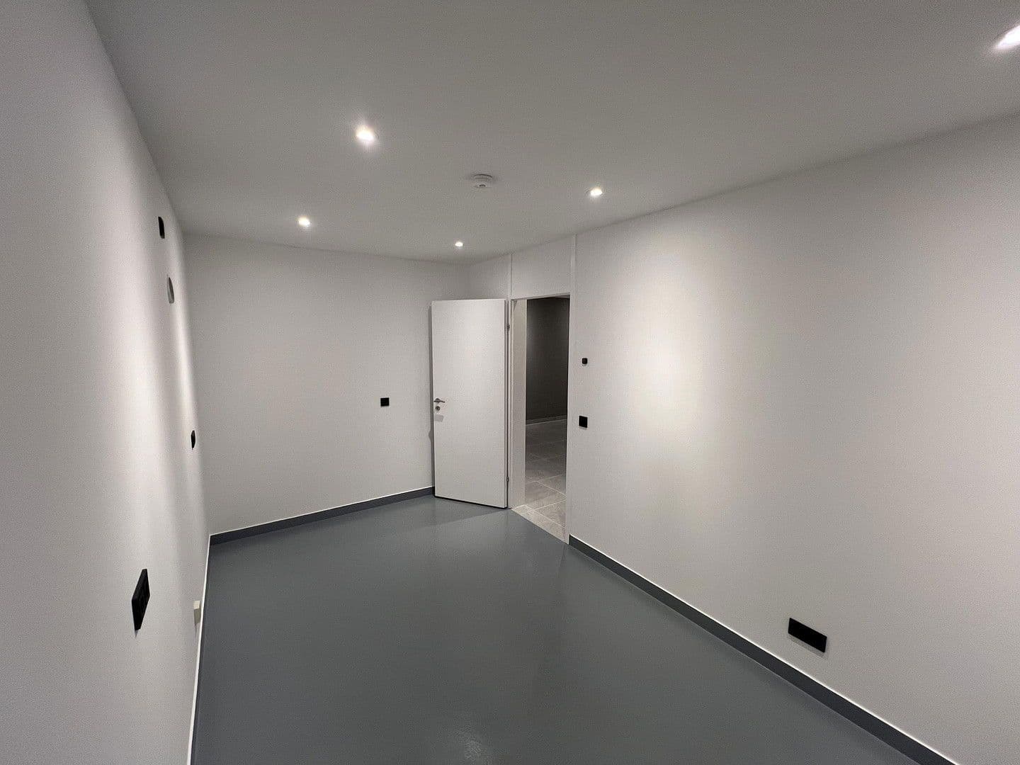 Prodej bytu 2+1 79 m², Sulzer Str. 84/3, Wildberg, Bádensko-Württembersko Prodej bytu 2+1 79 m², Sulzer Str. 84/3, Wildberg, Bádensko-Württembersko