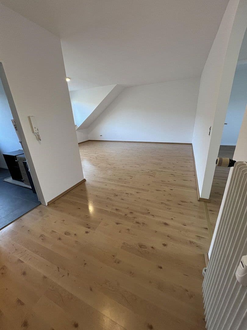 Pronájem bytu 3+kk 64 m², Körnerstraße 97, Oberhausen, Severní Porýní-Vestfálsko Pronájem bytu 3+kk 64 m², Körnerstraße 97, Oberhausen, Severní Porýní-Vestfálsko