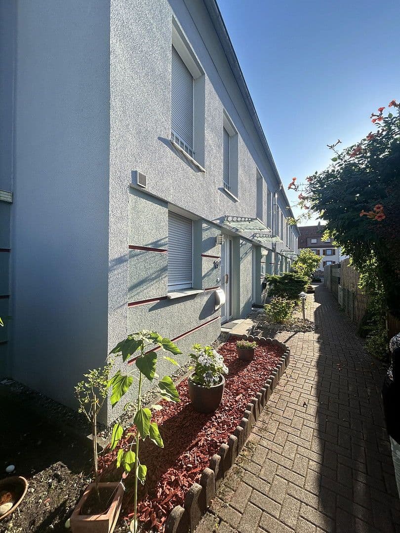 Pronájem domu 141 m², pozemek 160 m², Kaiserslautern, Porýní-Falc Pronájem domu 141 m², pozemek 160 m², Kaiserslautern, Porýní-Falc