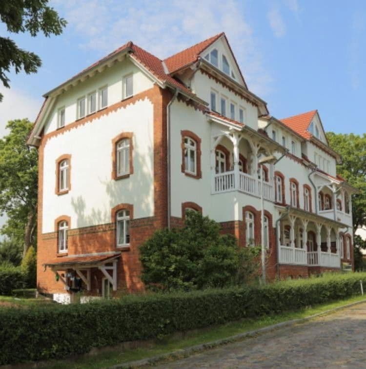 Pronájem bytu 3+1 98 m², Hermann-Bebert-Straße 3, Sassnitz, Mecklenburg-Vorpommern Pronájem bytu 3+1 98 m², Hermann-Bebert-Straße 3, Sassnitz, Mecklenburg-Vorpommern