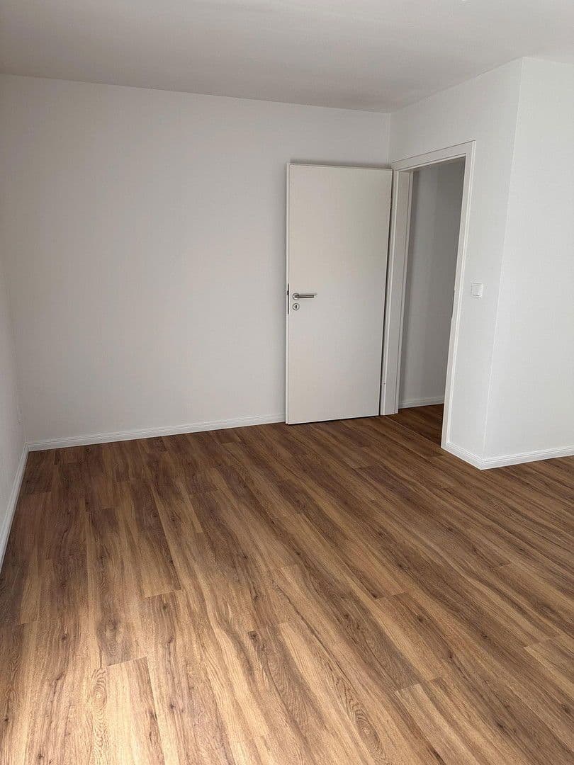 Pronájem bytu 3+1 98 m², Hermann-Bebert-Straße 3, Sassnitz, Mecklenburg-Vorpommern Pronájem bytu 3+1 98 m², Hermann-Bebert-Straße 3, Sassnitz, Mecklenburg-Vorpommern