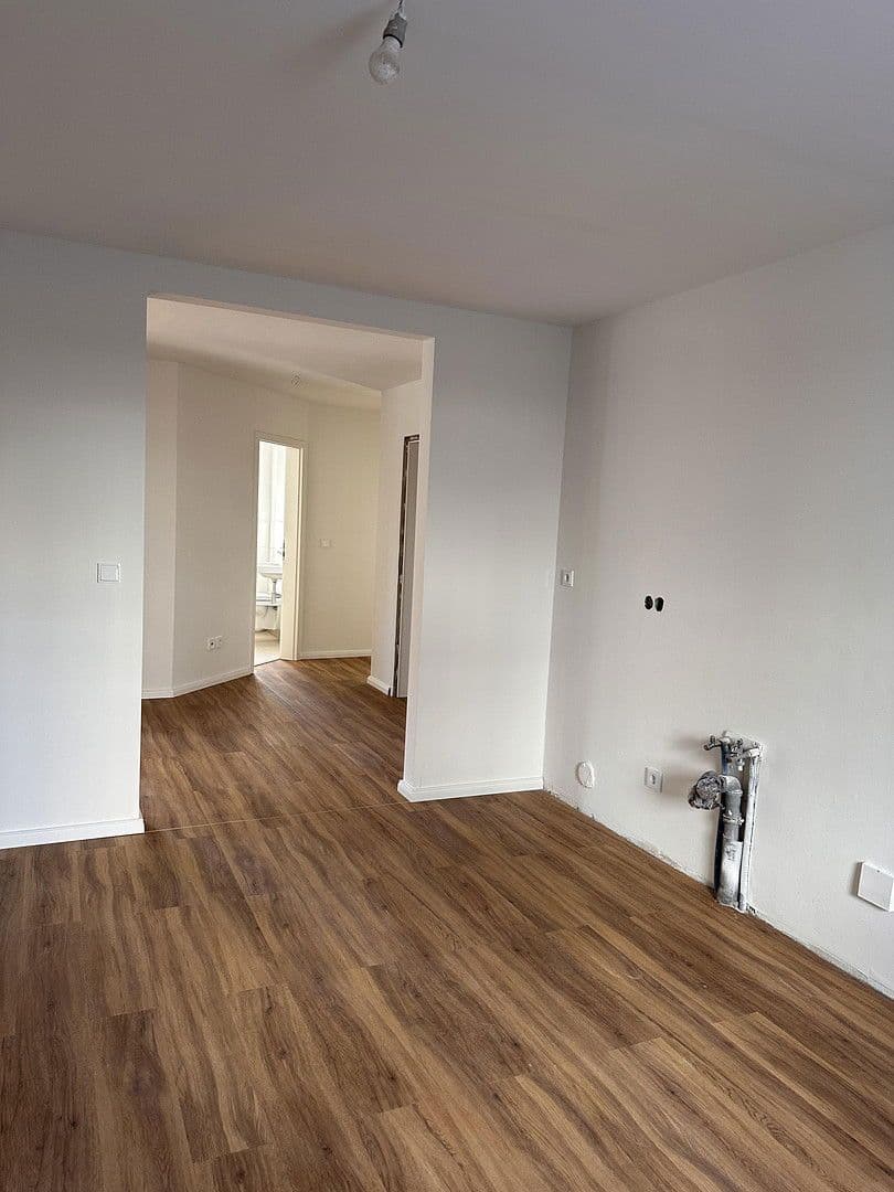 Pronájem bytu 3+1 98 m², Hermann-Bebert-Straße 3, Sassnitz, Mecklenburg-Vorpommern Pronájem bytu 3+1 98 m², Hermann-Bebert-Straße 3, Sassnitz, Mecklenburg-Vorpommern