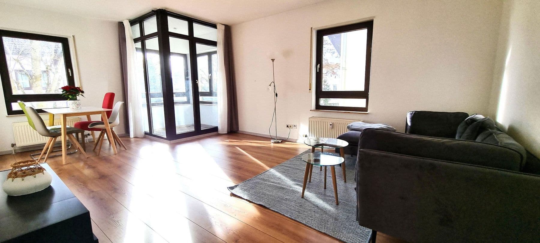 Pronájem bytu 2+1 63 m², Brunnenstraße 35/1, Böblingen, Bádensko-Württembersko Pronájem bytu 2+1 63 m², Brunnenstraße 35/1, Böblingen, Bádensko-Württembersko