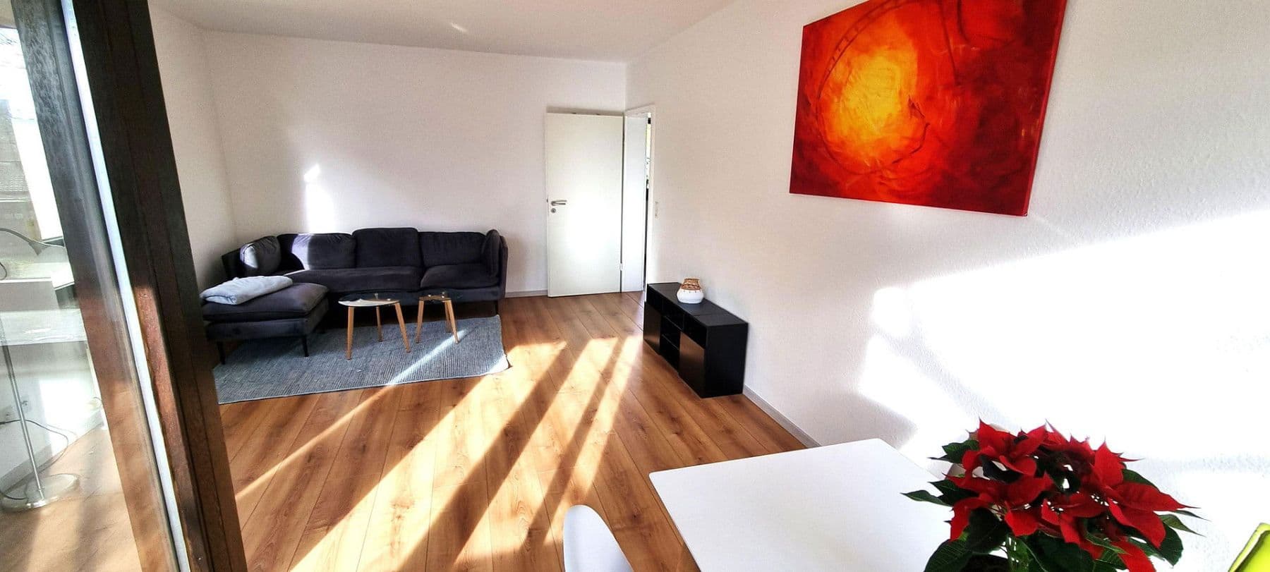Pronájem bytu 2+1 63 m², Brunnenstraße 35/1, Böblingen, Bádensko-Württembersko Pronájem bytu 2+1 63 m², Brunnenstraße 35/1, Böblingen, Bádensko-Württembersko