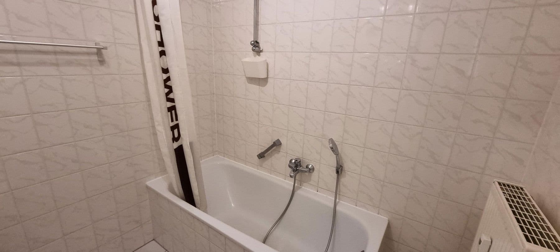 Pronájem bytu 2+1 63 m², Brunnenstraße 35/1, Böblingen, Bádensko-Württembersko Pronájem bytu 2+1 63 m², Brunnenstraße 35/1, Böblingen, Bádensko-Württembersko