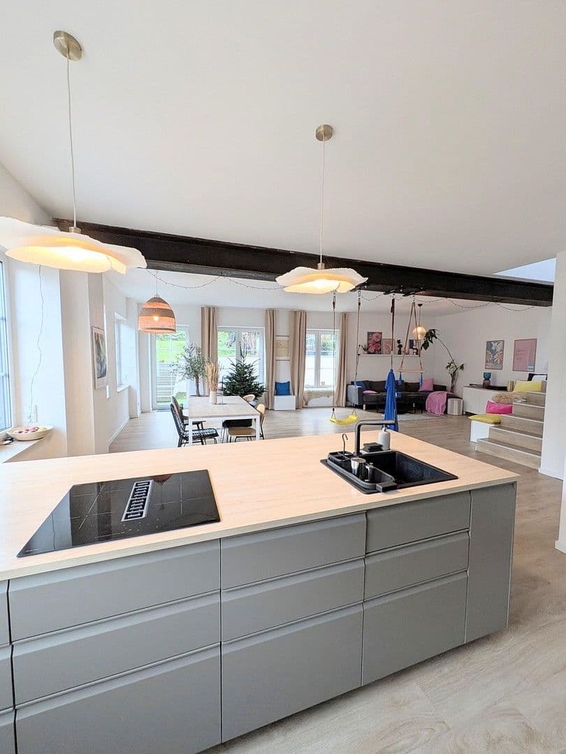 Prodej domu 261 m², pozemek 700 m², Oberfrohnaer Str. 135, Chemnitz, Sasko Prodej domu 261 m², pozemek 700 m², Oberfrohnaer Str. 135, Chemnitz, Sasko