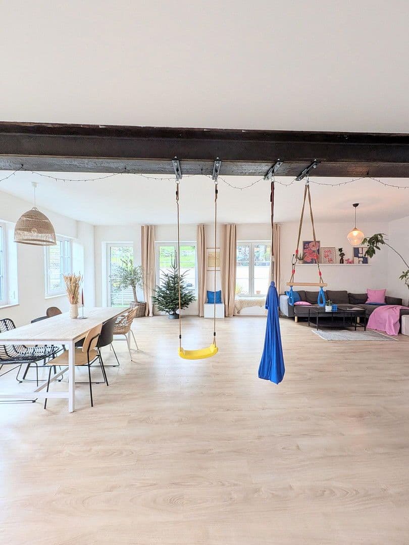 Prodej domu 261 m², pozemek 700 m², Oberfrohnaer Str. 135, Chemnitz, Sasko Prodej domu 261 m², pozemek 700 m², Oberfrohnaer Str. 135, Chemnitz, Sasko