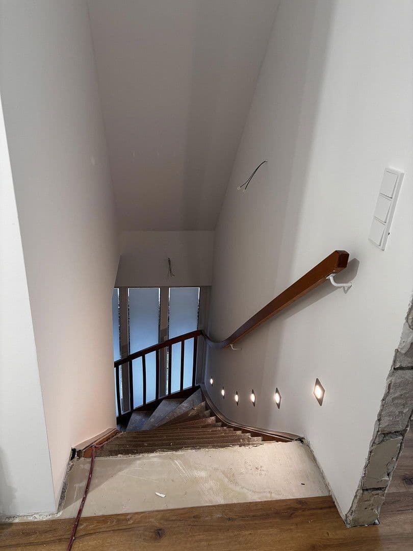 Pronájem domu 180 m², pozemek 811 m², Rellingen, Šlesvicko-Holštýnsko Pronájem domu 180 m², pozemek 811 m², Rellingen, Šlesvicko-Holštýnsko