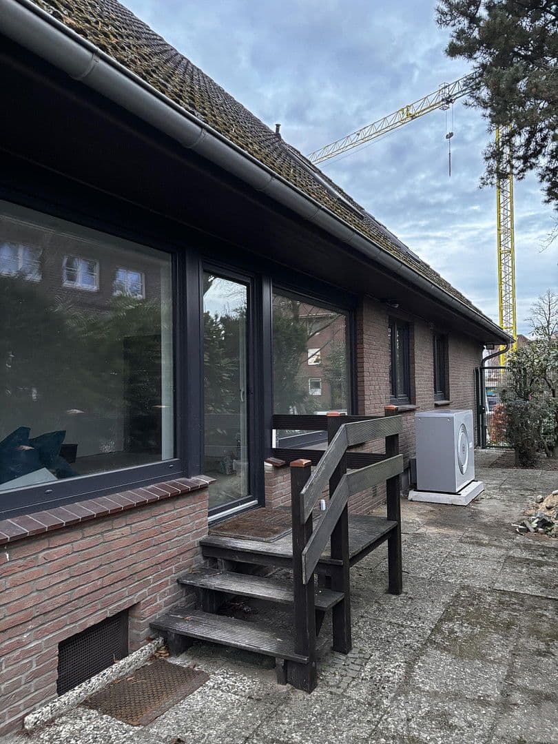 Pronájem domu 180 m², pozemek 811 m², Rellingen, Šlesvicko-Holštýnsko Pronájem domu 180 m², pozemek 811 m², Rellingen, Šlesvicko-Holštýnsko