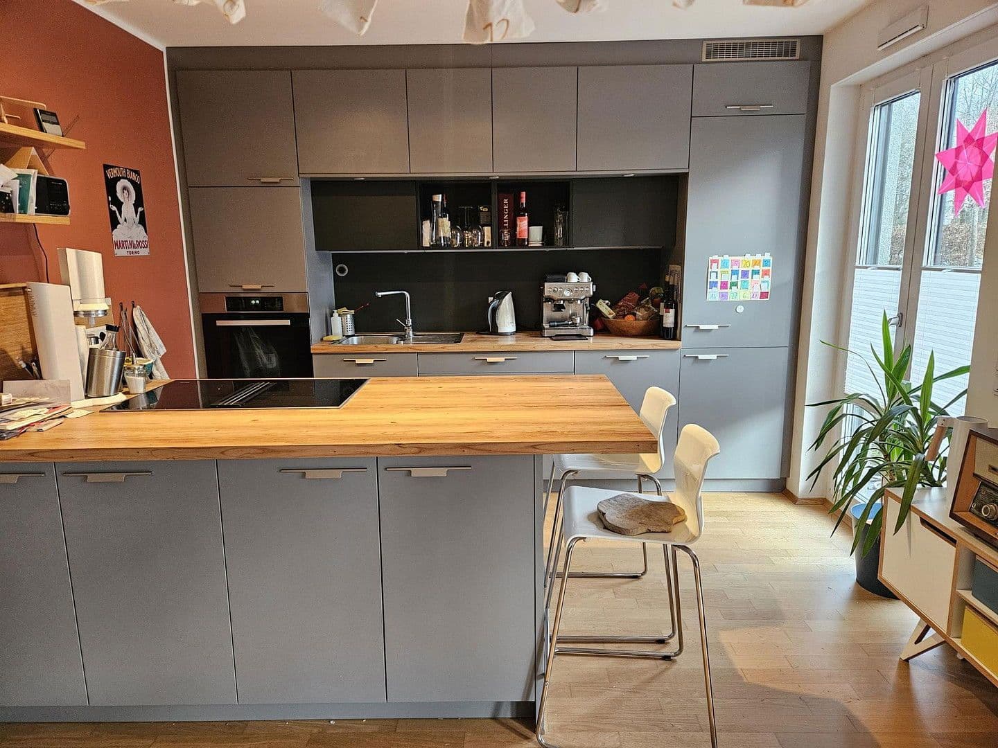 Pronájem bytu 4+1 93 m², Dieter-Hildebrandt-Str. 36, München, Bavorsko Pronájem bytu 4+1 93 m², Dieter-Hildebrandt-Str. 36, München, Bavorsko