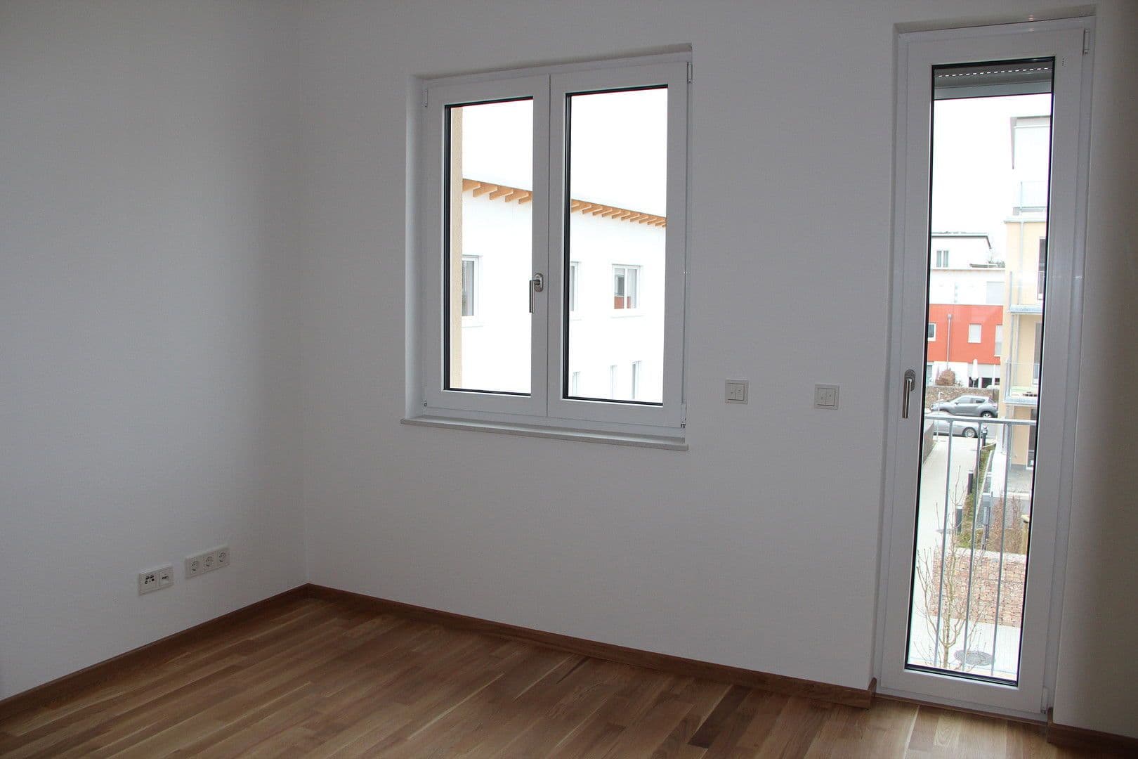 Pronájem domu 122 m², pozemek 150 m², Wiesbaden (Künstlerviertel), Hessen Pronájem domu 122 m², pozemek 150 m², Wiesbaden (Künstlerviertel), Hessen