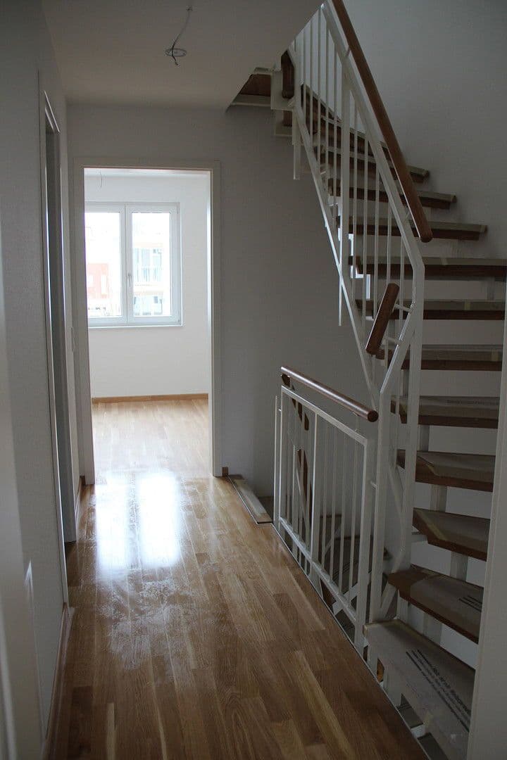 Pronájem domu 122 m², pozemek 150 m², Wiesbaden (Künstlerviertel), Hessen Pronájem domu 122 m², pozemek 150 m², Wiesbaden (Künstlerviertel), Hessen