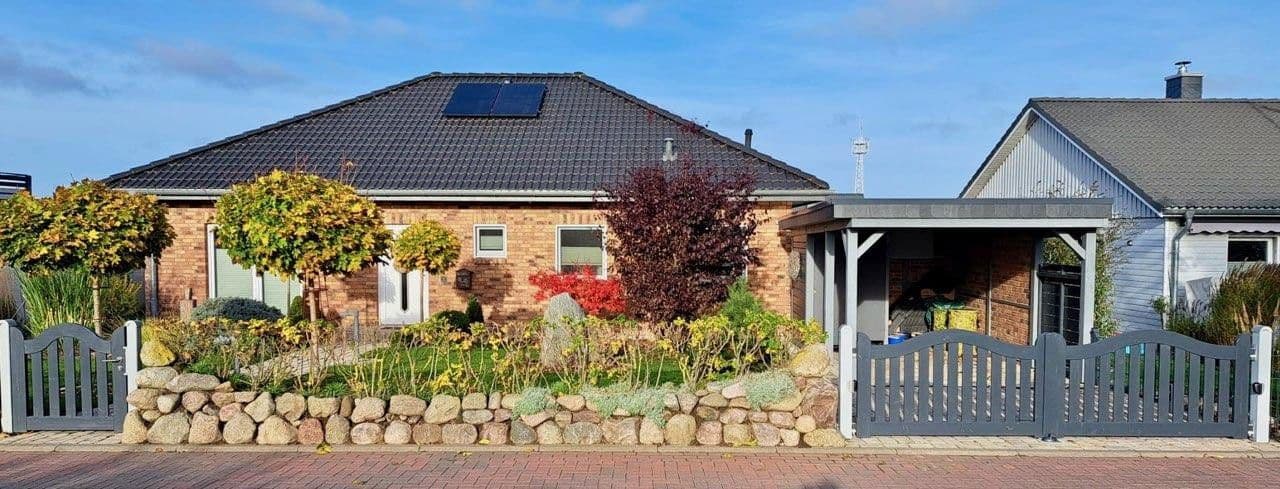 Prodej domu 108 m², pozemek 546 m², Heiligenhafen, Šlesvicko-Holštýnsko Prodej domu 108 m², pozemek 546 m², Heiligenhafen, Šlesvicko-Holštýnsko