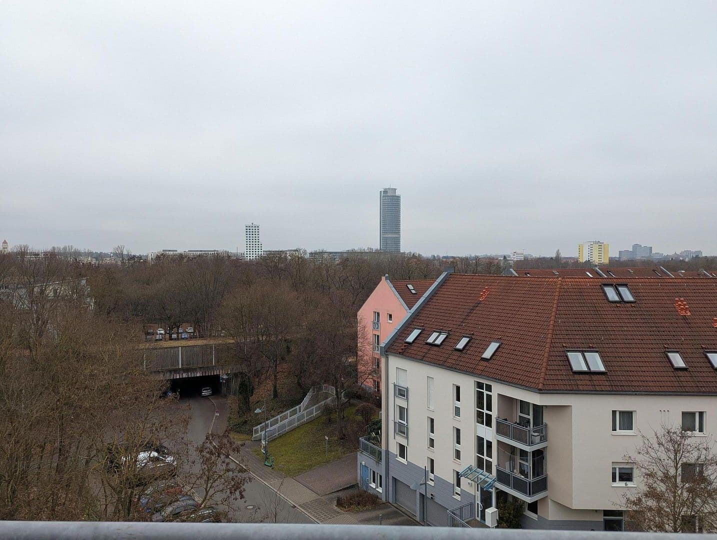 Pronájem bytu 2+1 57 m², Walzwerkstraße 6, Nürnberg, Bavorsko Pronájem bytu 2+1 57 m², Walzwerkstraße 6, Nürnberg, Bavorsko