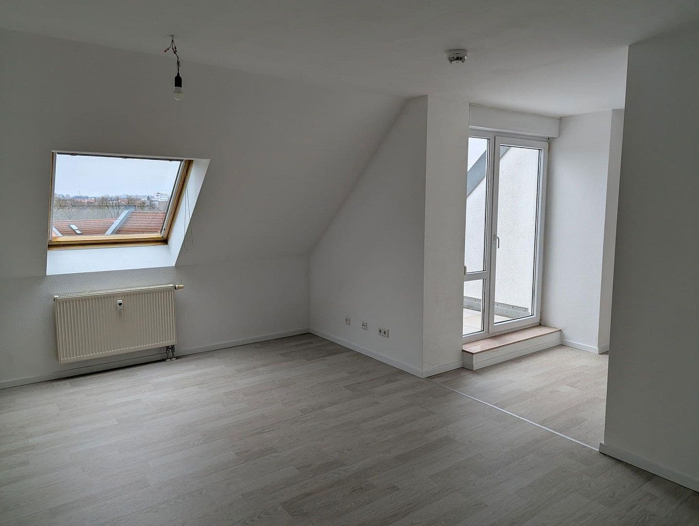 Pronájem bytu 2+1 57 m², Walzwerkstraße 6, Nürnberg, Bavorsko Pronájem bytu 2+1 57 m², Walzwerkstraße 6, Nürnberg, Bavorsko