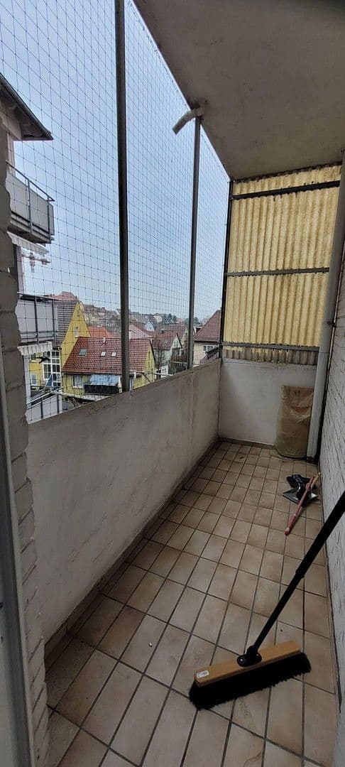 Pronájem bytu 3+1 84 m², Stuttgart, Bádensko-Württembersko Pronájem bytu 3+1 84 m², Stuttgart, Bádensko-Württembersko