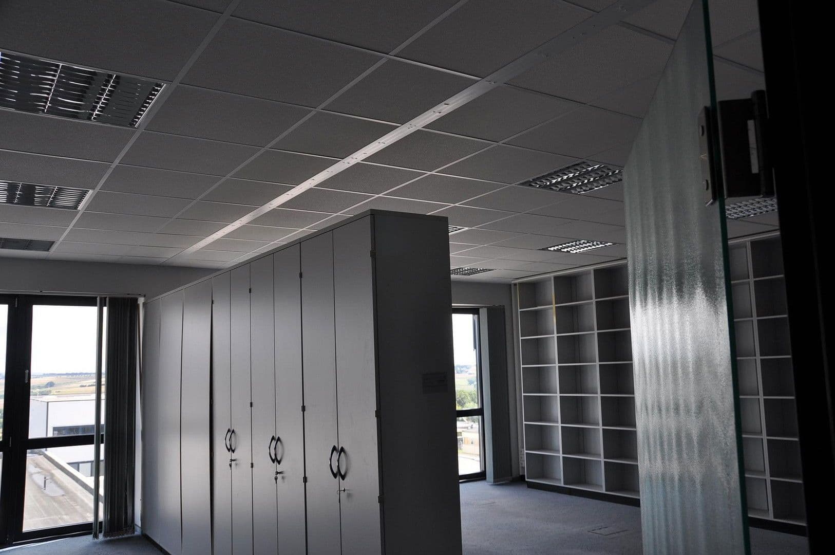 Pronájem kanceláře 427 m², Vor den Eichen 6, Elz, Hessen Pronájem kanceláře 427 m², Vor den Eichen 6, Elz, Hessen