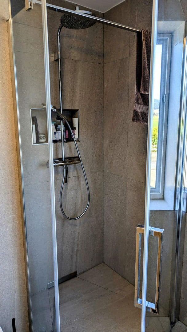 Pronájem bytu 3+1 98 m², Grünsteinstraße 13, Schönau am Königssee, Bavorsko Pronájem bytu 3+1 98 m², Grünsteinstraße 13, Schönau am Königssee, Bavorsko