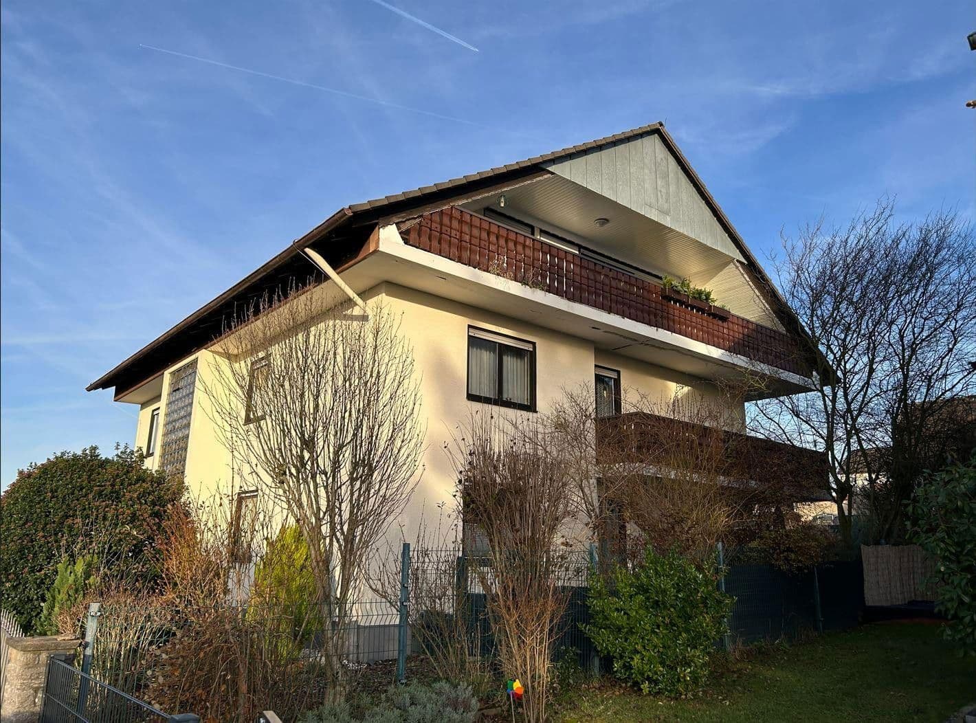 Prodej domu 360 m², pozemek 671 m², Alzenau, Bavorsko Prodej domu 360 m², pozemek 671 m², Alzenau, Bavorsko