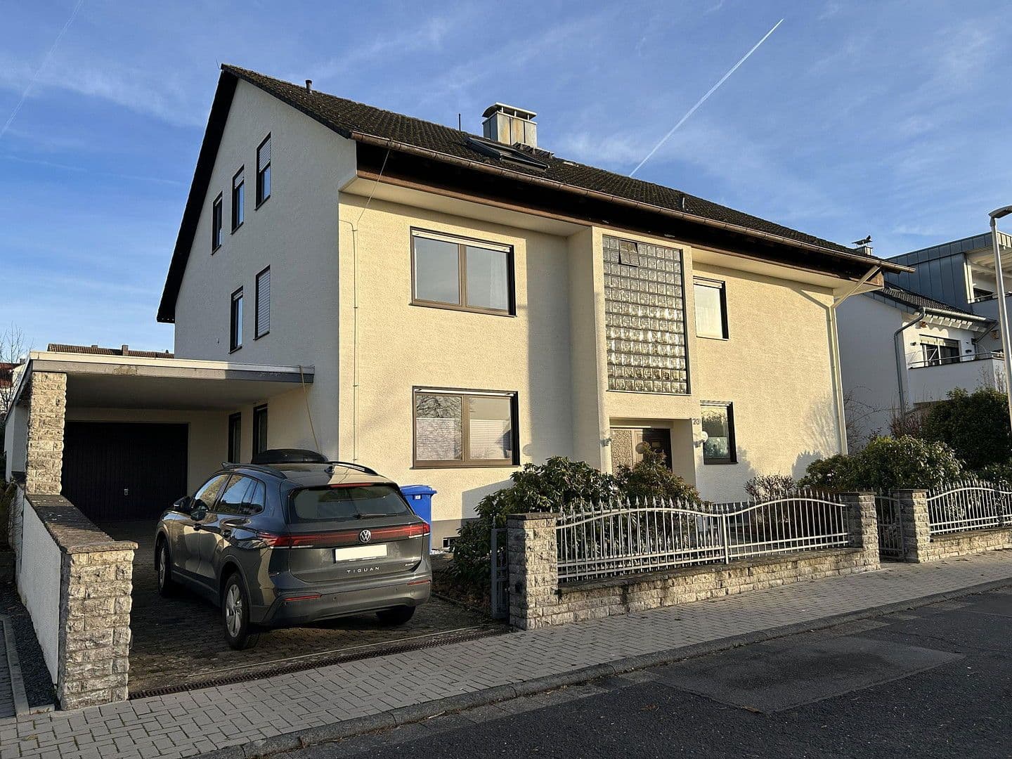 Prodej domu 360 m², pozemek 671 m², Alzenau, Bavorsko Prodej domu 360 m², pozemek 671 m², Alzenau, Bavorsko