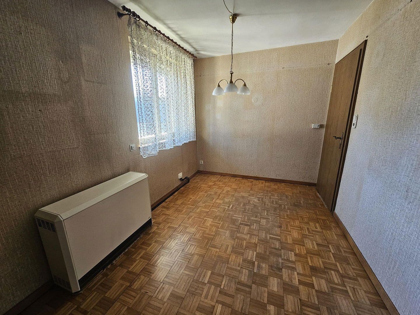 Prodej domu 112 m², pozemek 692 m², Plüderhausen, Bádensko-Württembersko Prodej domu 112 m², pozemek 692 m², Plüderhausen, Bádensko-Württembersko