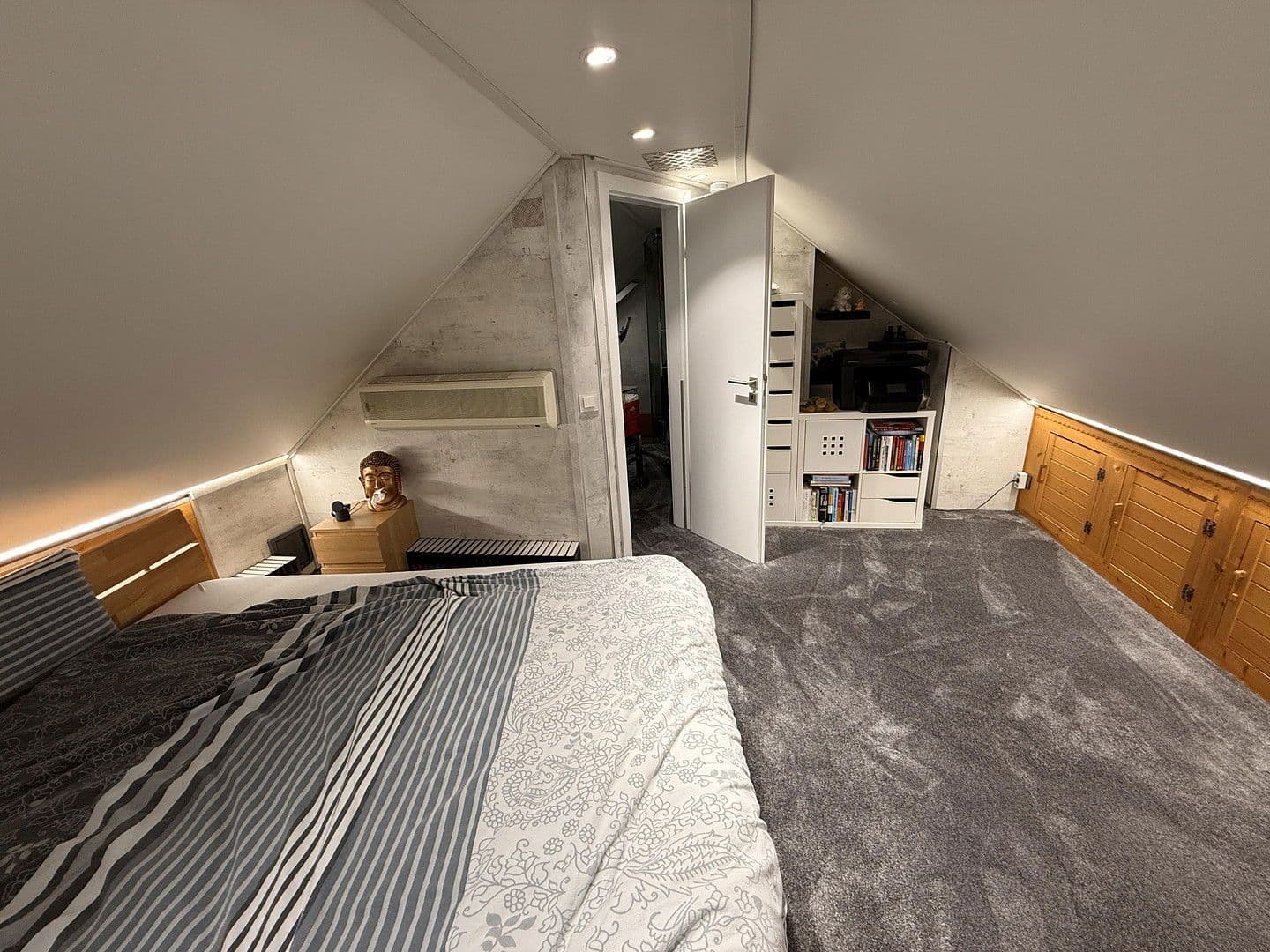 Prodej domu 140 m², pozemek 448 m², Schieferbank 34, Gevelsberg, Severní Porýní-Vestfálsko Prodej domu 140 m², pozemek 448 m², Schieferbank 34, Gevelsberg, Severní Porýní-Vestfálsko