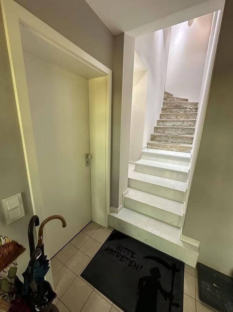 Prodej domu 140 m², pozemek 448 m², Schieferbank 34, Gevelsberg, Severní Porýní-Vestfálsko Prodej domu 140 m², pozemek 448 m², Schieferbank 34, Gevelsberg, Severní Porýní-Vestfálsko