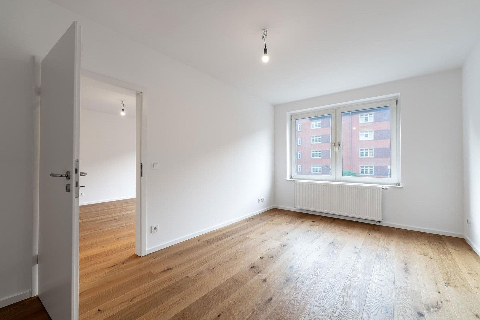 Prodej bytu 3+1 65 m², Yorckstraße 1a, Düsseldorf, Severní Porýní-Vestfálsko Prodej bytu 3+1 65 m², Yorckstraße 1a, Düsseldorf, Severní Porýní-Vestfálsko