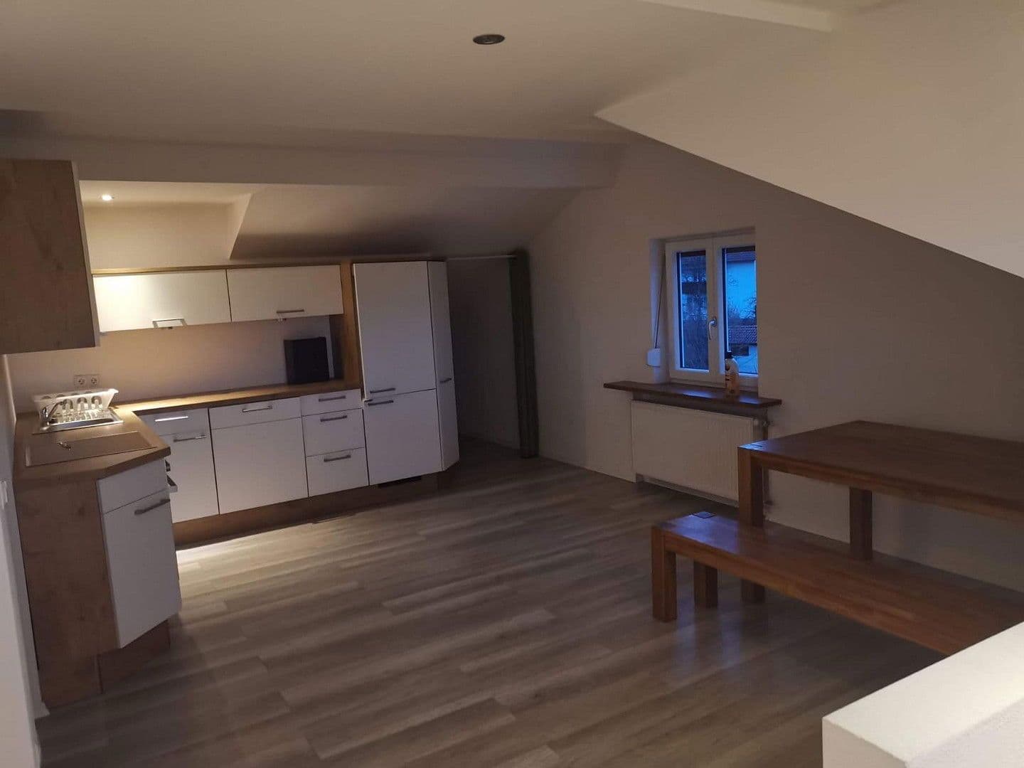 Prodej domu 314 m², pozemek 858 m², Raubling, Bavorsko Prodej domu 314 m², pozemek 858 m², Raubling, Bavorsko