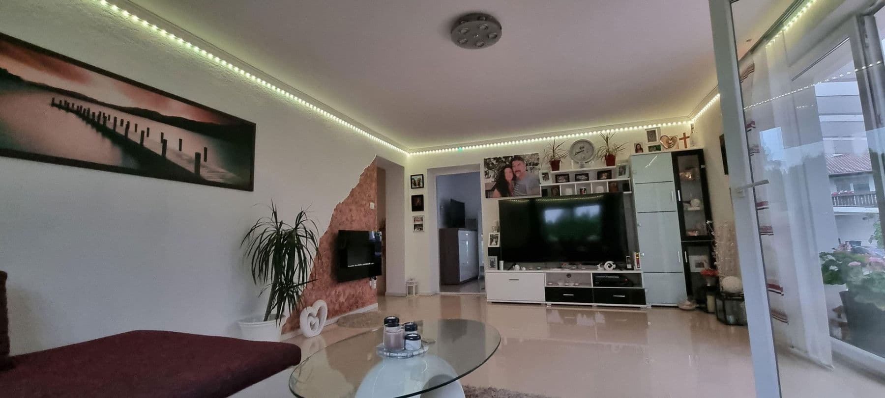 Prodej domu 314 m², pozemek 858 m², Raubling, Bavorsko Prodej domu 314 m², pozemek 858 m², Raubling, Bavorsko