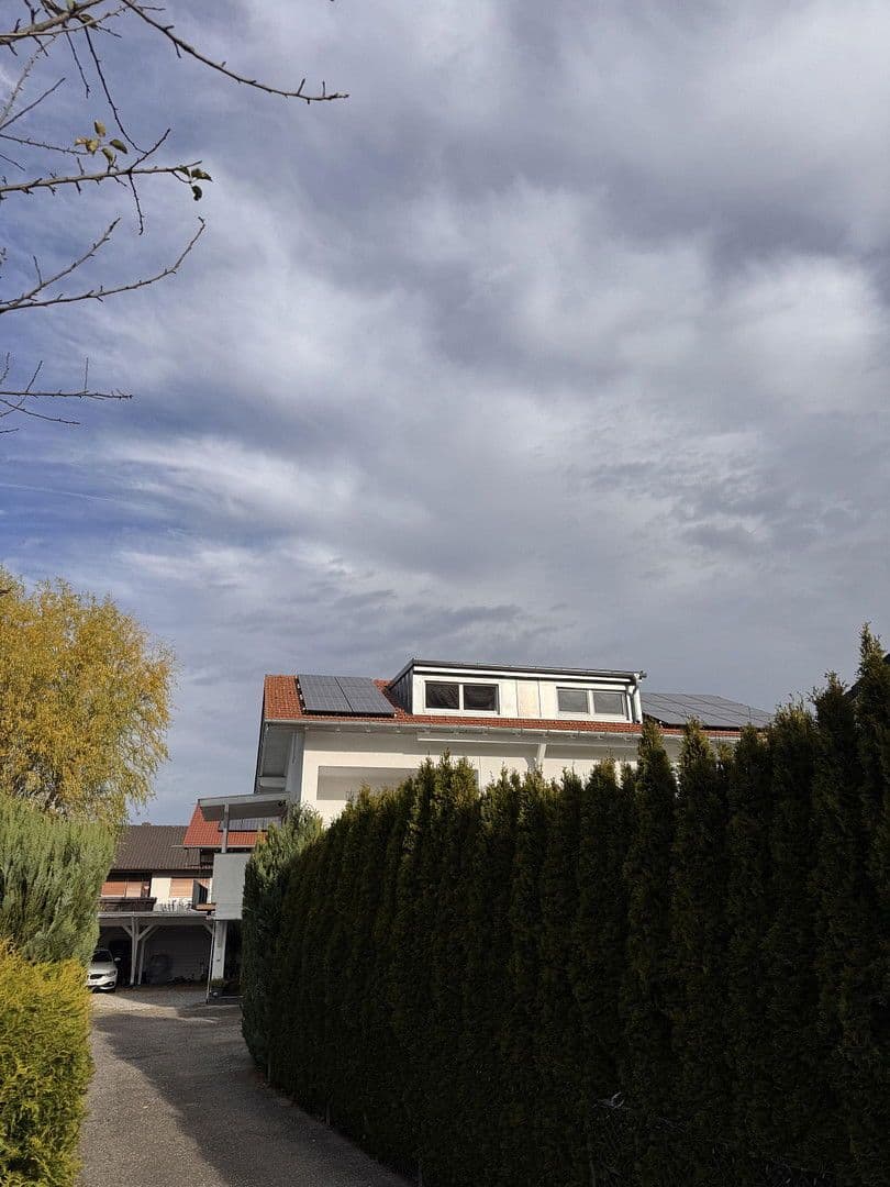 Prodej domu 314 m², pozemek 858 m², Raubling, Bavorsko Prodej domu 314 m², pozemek 858 m², Raubling, Bavorsko