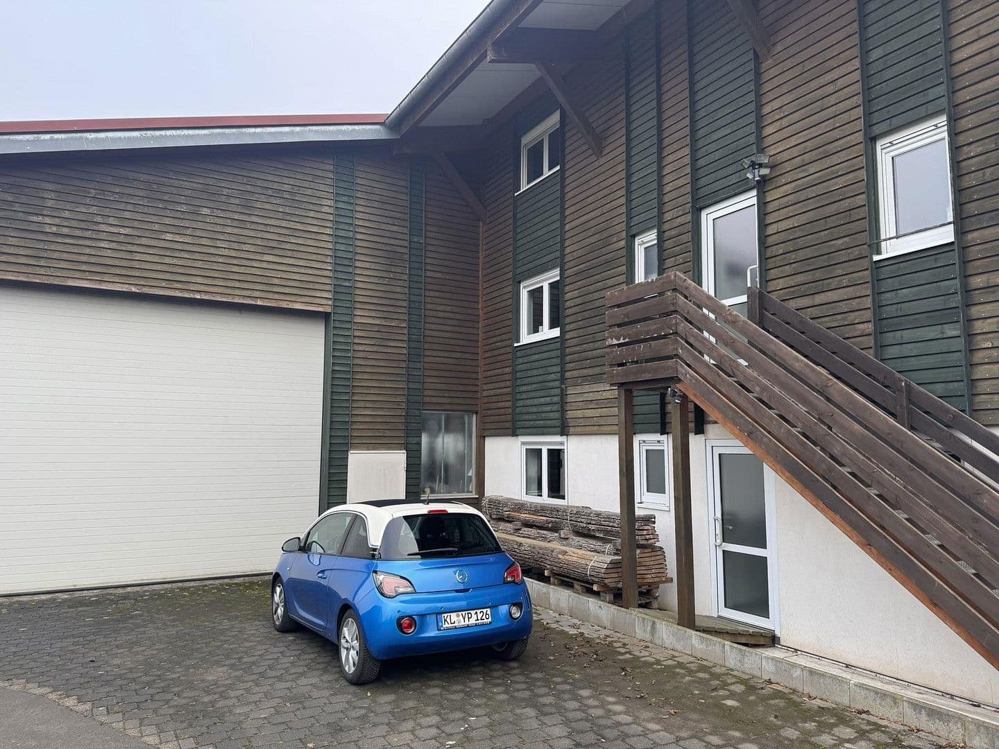 Prodej nebytového prostoru 2.473 m², Kaiserslautern, Porýní-Falc Prodej nebytového prostoru 2.473 m², Kaiserslautern, Porýní-Falc