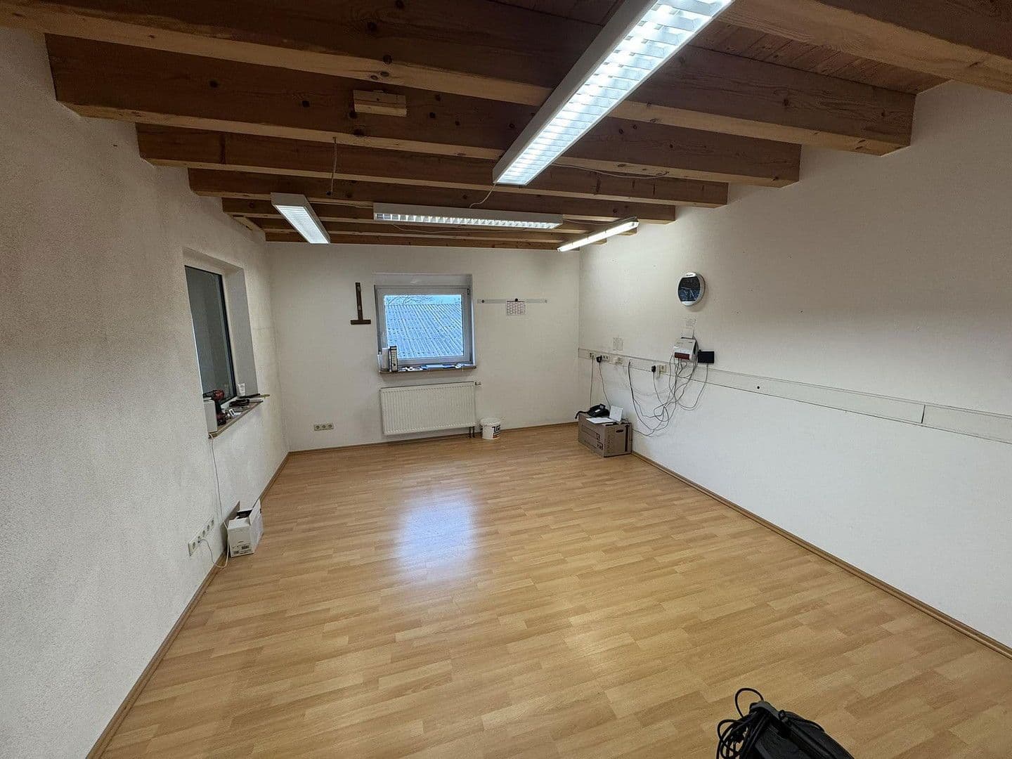 Prodej nebytového prostoru 2.473 m², Kaiserslautern, Porýní-Falc Prodej nebytového prostoru 2.473 m², Kaiserslautern, Porýní-Falc